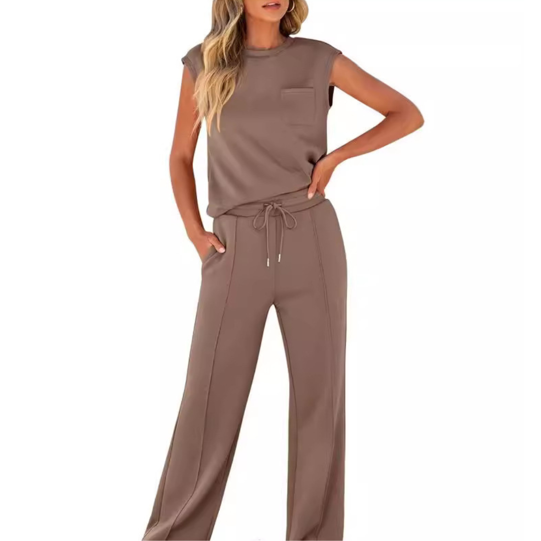 Lisa | Elegant Set in Soft Fabric