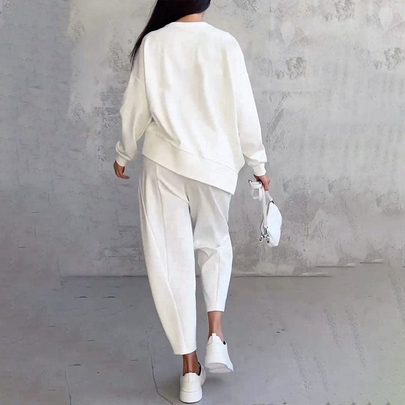 Stephanie | Two-Piece Set with Long Sleeve Top and Loose Pants