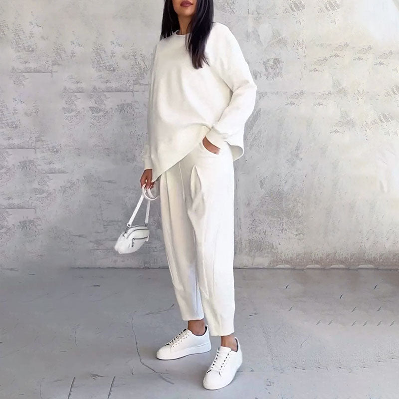 Stephanie | Two-Piece Set with Long Sleeve Top and Loose Pants