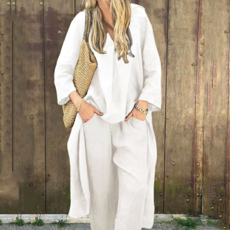 Abby | 2-Piece Set With Loose Pockets And V-Neck